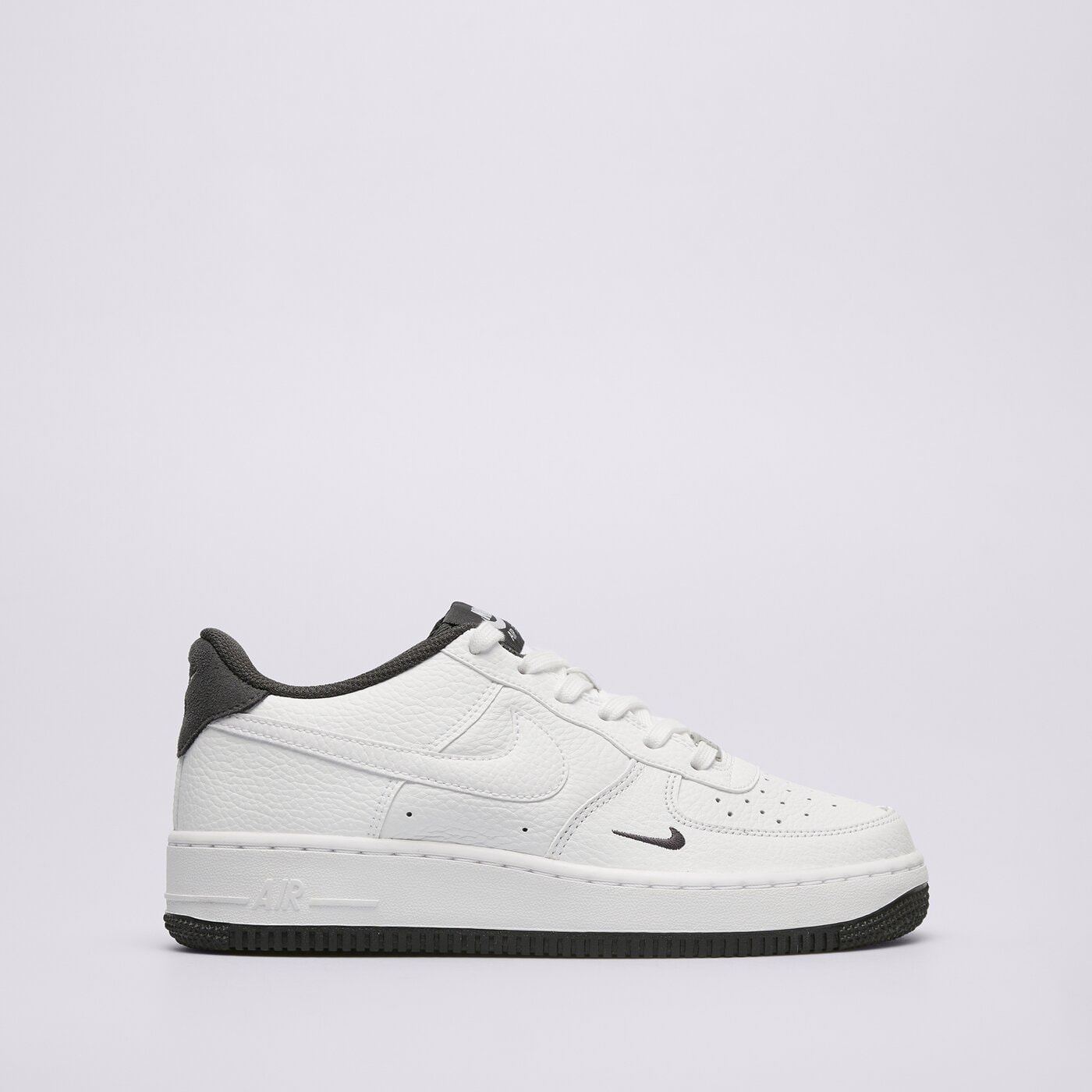 Детски маратонки NIKE AIR FORCE 1 LV8 1 BG hj4560-100 цвят бял