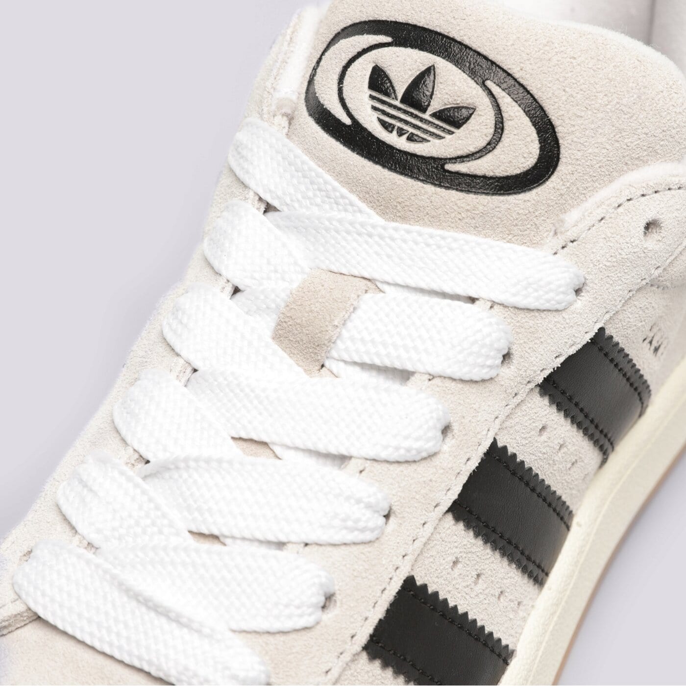 Дамски маратонки ADIDAS CAMPUS 00S W gy0042 цвят бежов