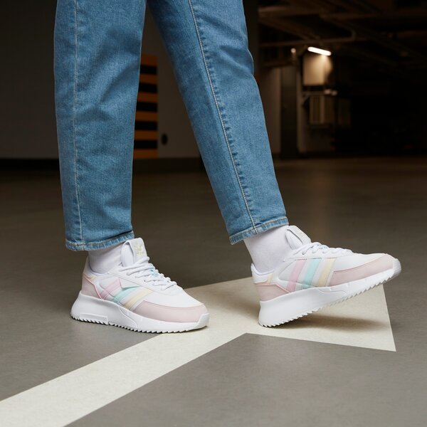 Детски маратонки ADIDAS RETROPY F2 J gx9229 цвят бял