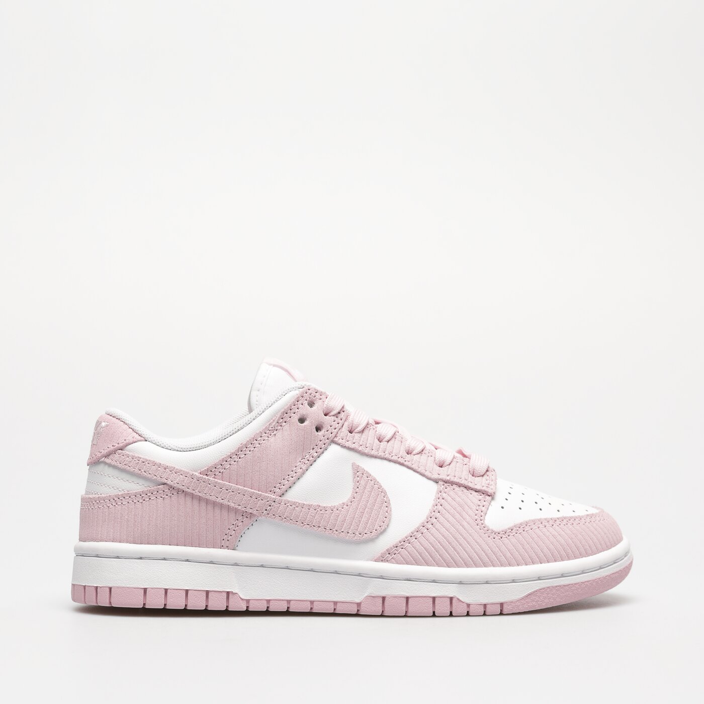 Дамски маратонки NIKE DUNK LOW fn7167-100 цвят розов