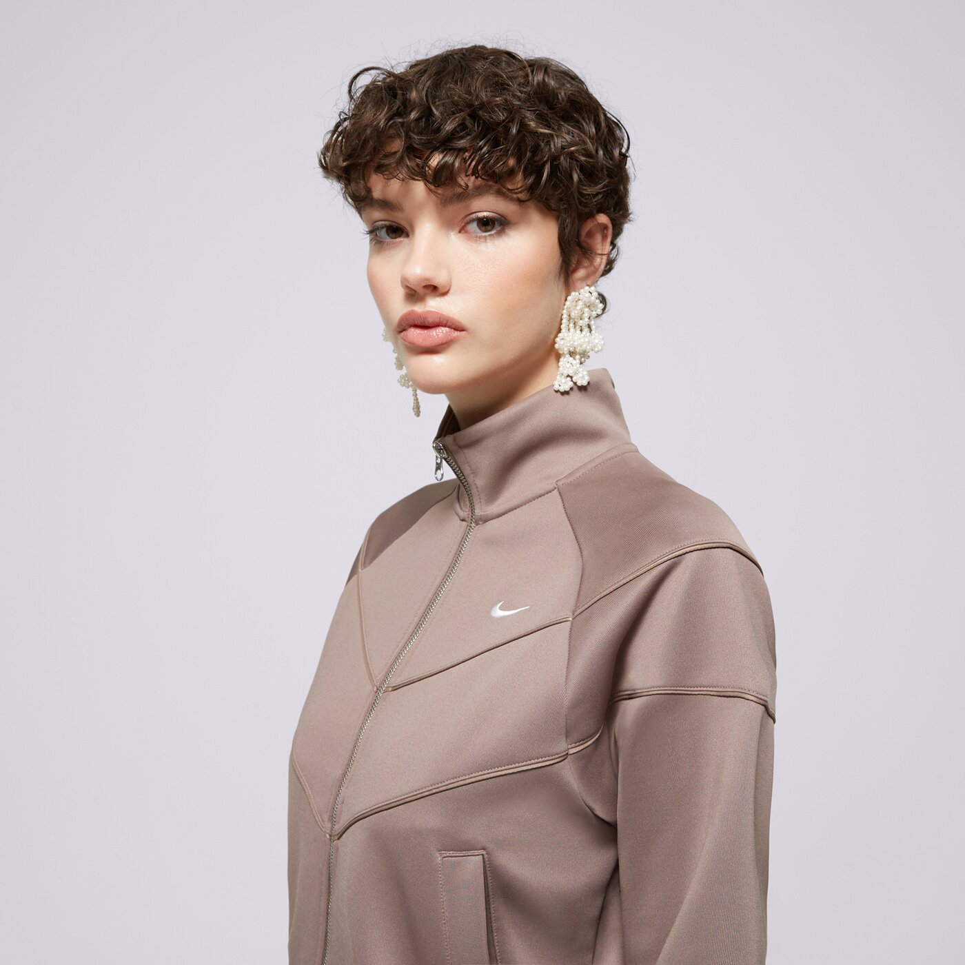 Дамски суичър NIKE СУИТЧЪР W NSW NK WR POLY KNIT hj0975-233 цвят кафяв