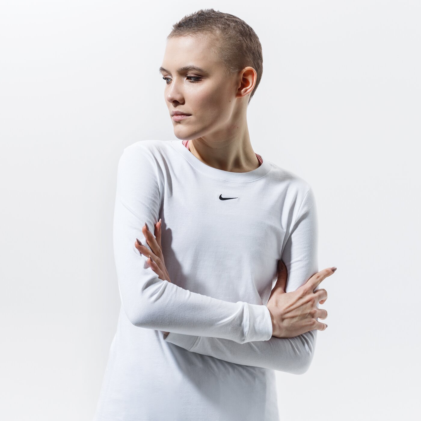 Дамска тениска NIKE ТЕНИСКА W NSW TEE ESSNTL LS LBR dc9833-100 цвят бял