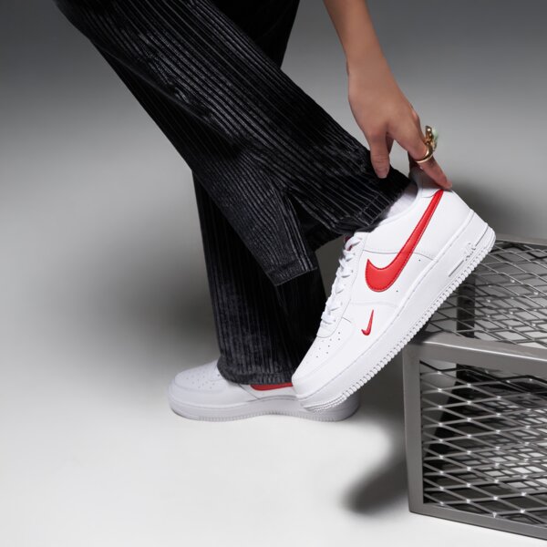 Детски маратонки NIKE AIR FORCE 1 LV8 GS fv7020-101 цвят бял