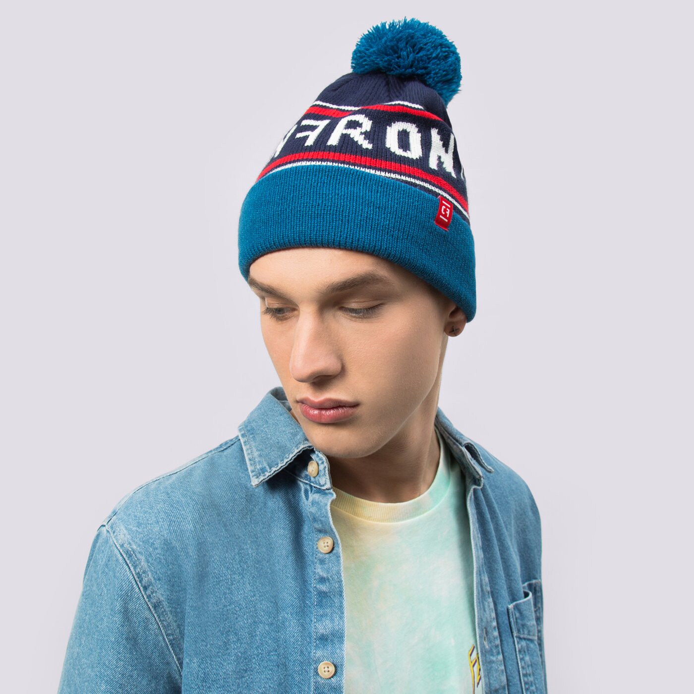 Дамска зимна шапка CONFRONT ШАПКА CONFRONT\ЗИМНА ШАПКА TRIVOR cf322hat64002 цвят син