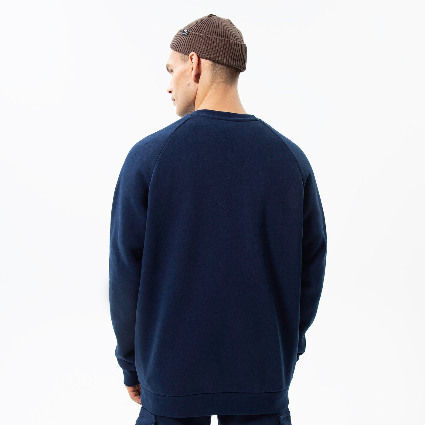 Мъжки суичър ADIDAS СУИТЧЪР ESSENTIAL CREW hk0089 цвят тъмносин