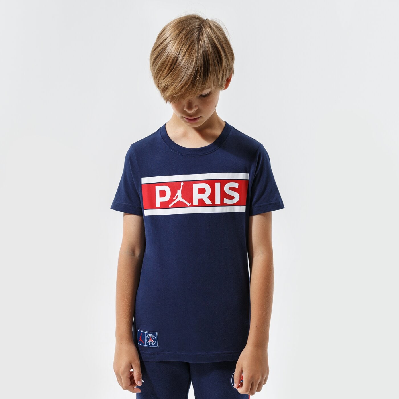 Детска тениска JORDAN ТЕНИСКА PSG BARS TEE GIRL 95a567-u90 цвят тъмносин