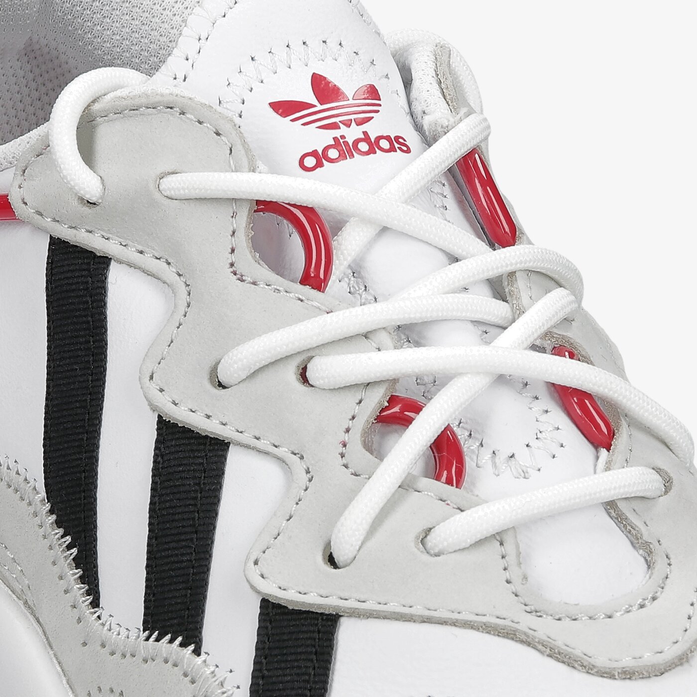 Дамски маратонки ADIDAS OZWEEGO fz1825 цвят бял