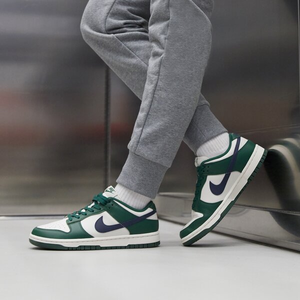 Дамски маратонки NIKE DUNK LOW dd1503-300 цвят зелен