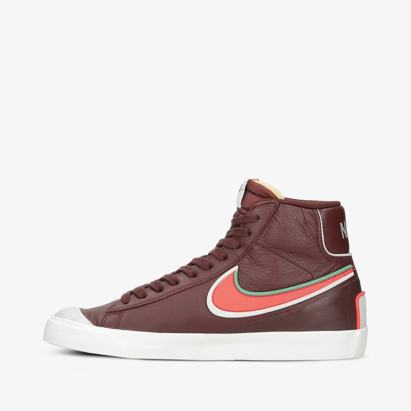 Мъжки маратонки NIKE BLAZER MID '77 INFINITE da7233-200 цвят бордо