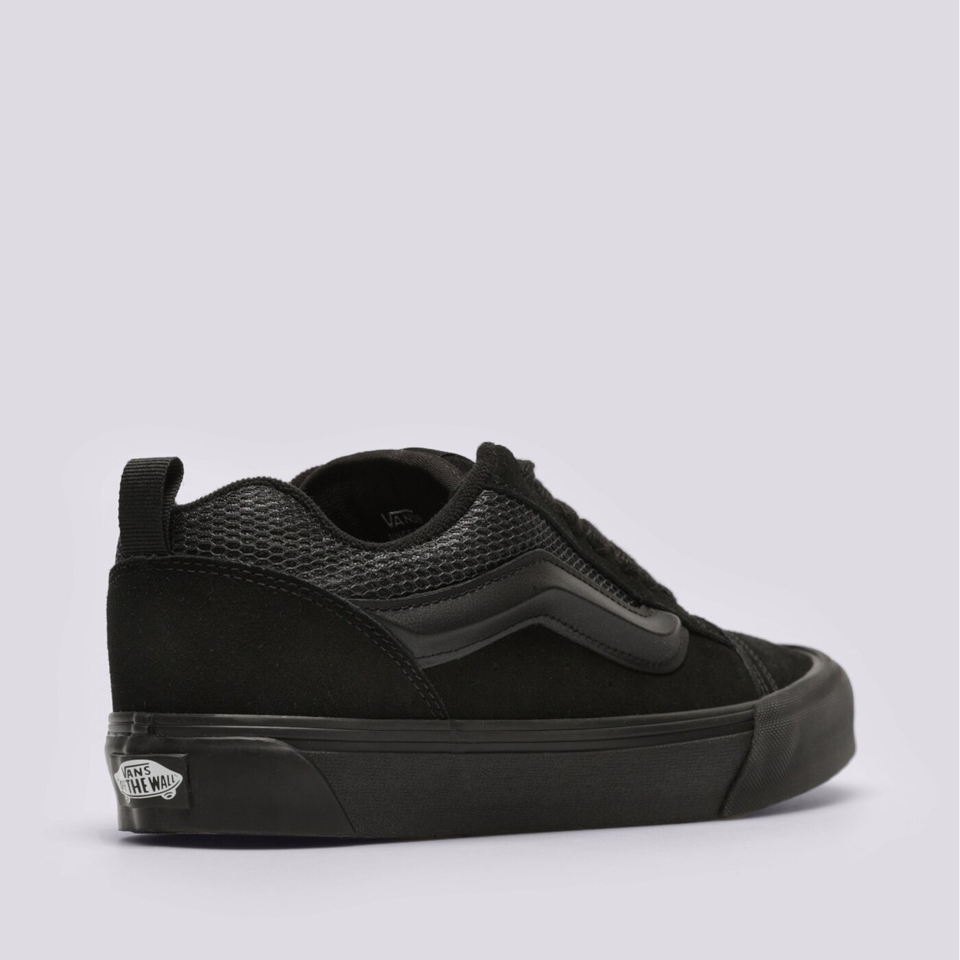 Мъжки маратонки VANS KNU SKOOL  vn0009qcbka1 цвят черен