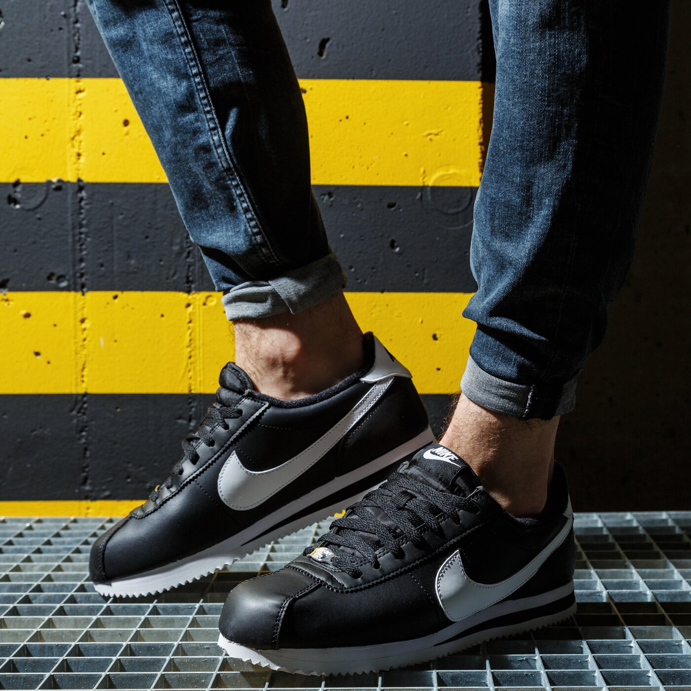 Мъжки маратонки NIKE CORTEZ BASIC LEATHER SHOE 819719-012 цвят черен