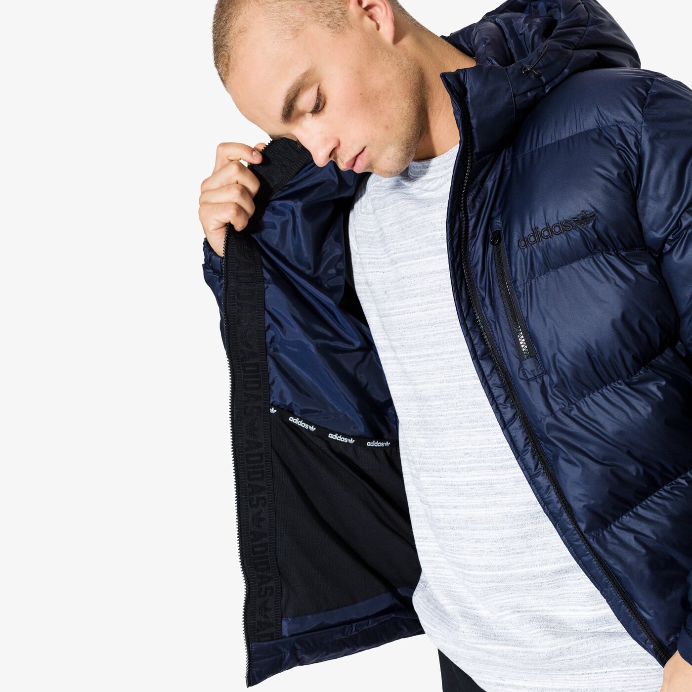 Мъжко зимно яке ADIDAS ЯКЕ HOODED JKT br4782 цвят тъмносин