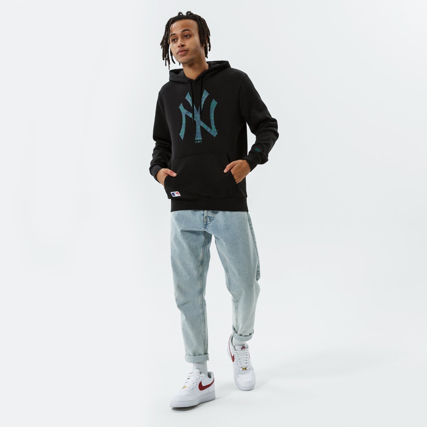 Мъжки суичър NEW ERA СУИТЧЪР С КАЧУЛКА MLB CAMO INFILL PO HOODY NEYYAN BL 12827257 цвят черен