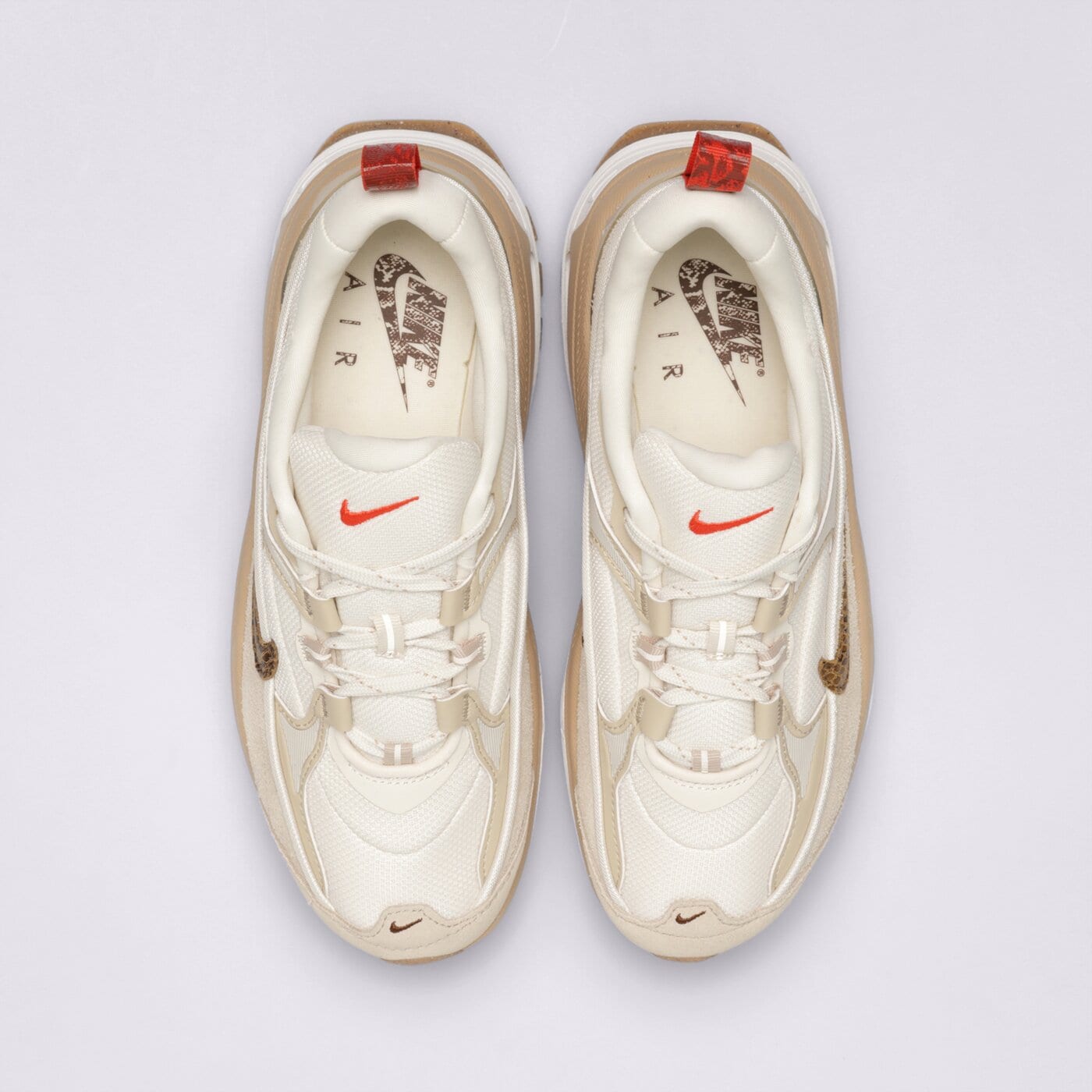 Дамски маратонки NIKE AIR MAX BLISS SE fb9752-100 цвят бежов