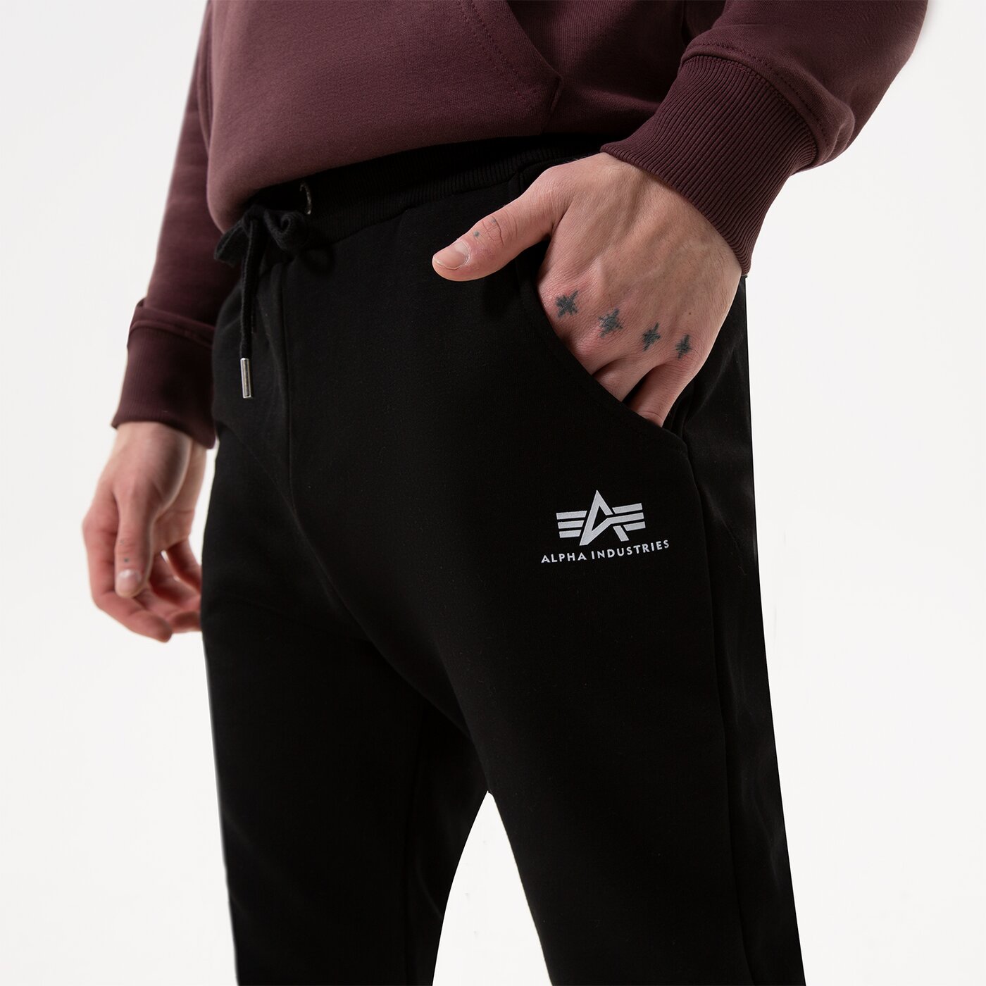 Мъжки панталони ALPHA INDUSTRIES ПАНТАЛОНИ BASIC JOGGER SL 116370-03 цвят черен
