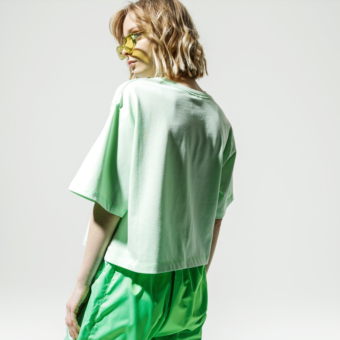 Дамска тениска NIKE ТЕНИСКА W NSW NSW ТОП SS CROP ct0874-376 цвят зелен