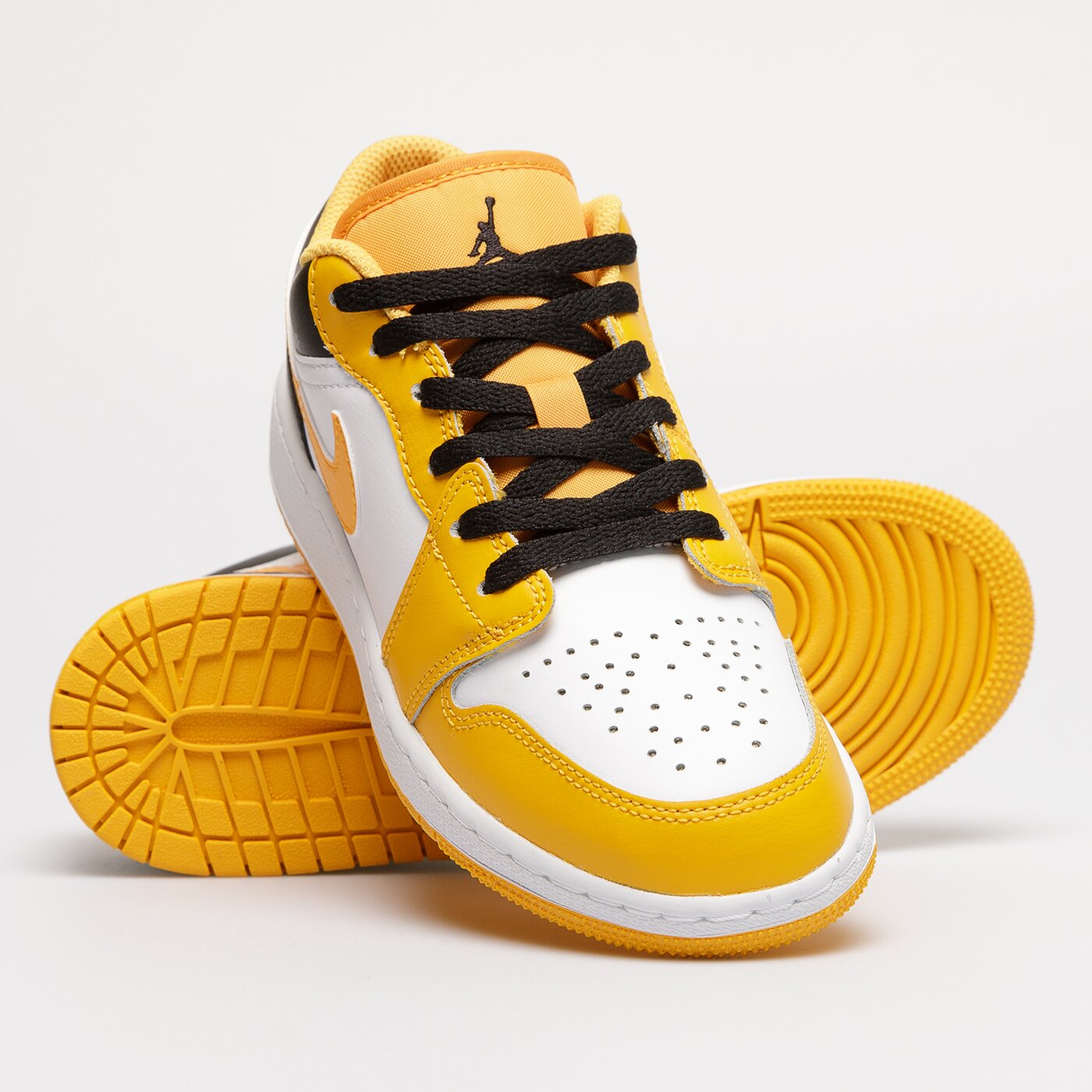 Детски маратонки AIR JORDAN 1 LOW  553560-701 цвят оранжев