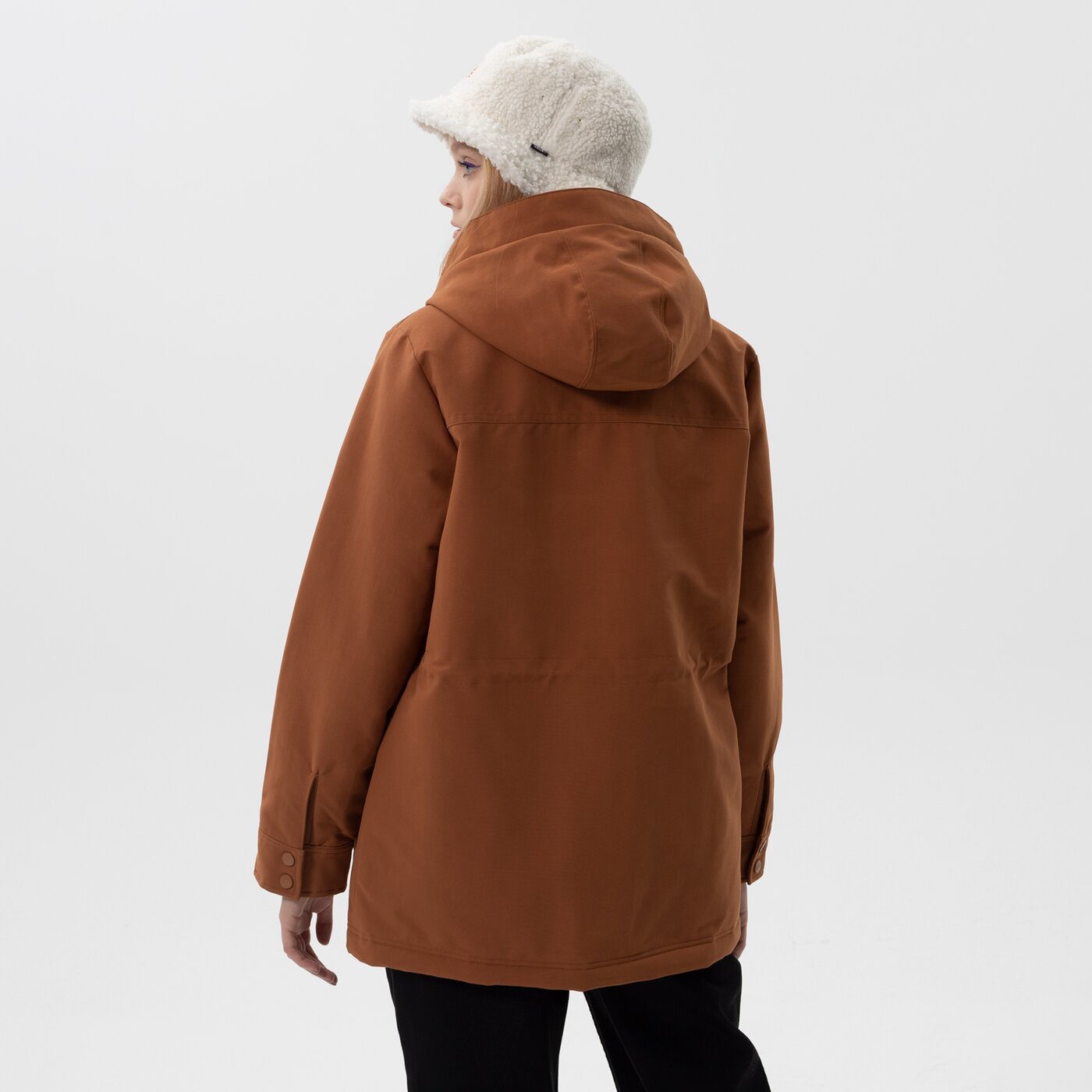 Дамско зимно яке VANS ЯКЕ WM TAYLOR HOOD JACKET MTE vn0a5lj7tst1 цвят кафяв