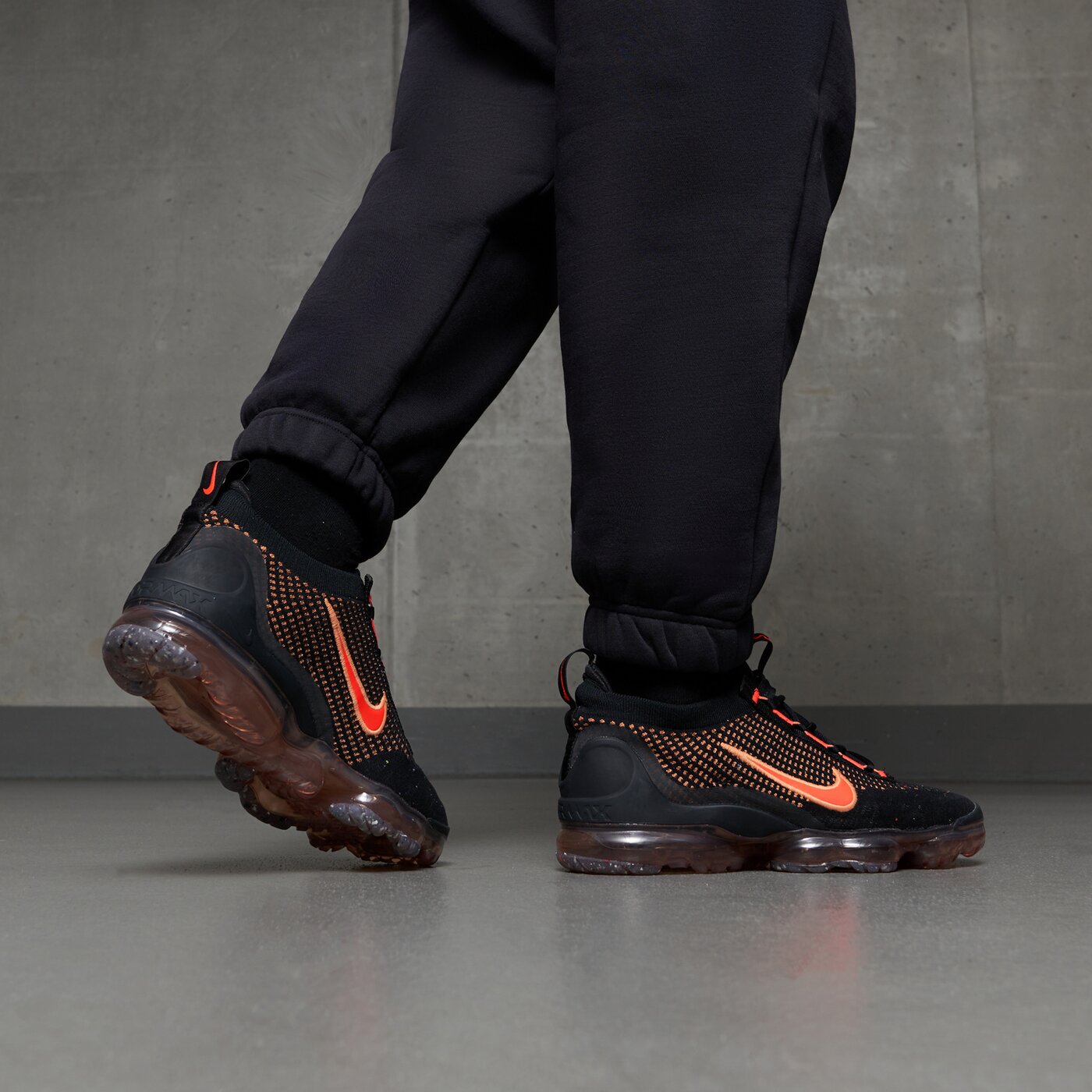 Мъжки маратонки NIKE AIR VAPORMAX 2021 FK NN dq3974-002 цвят черен