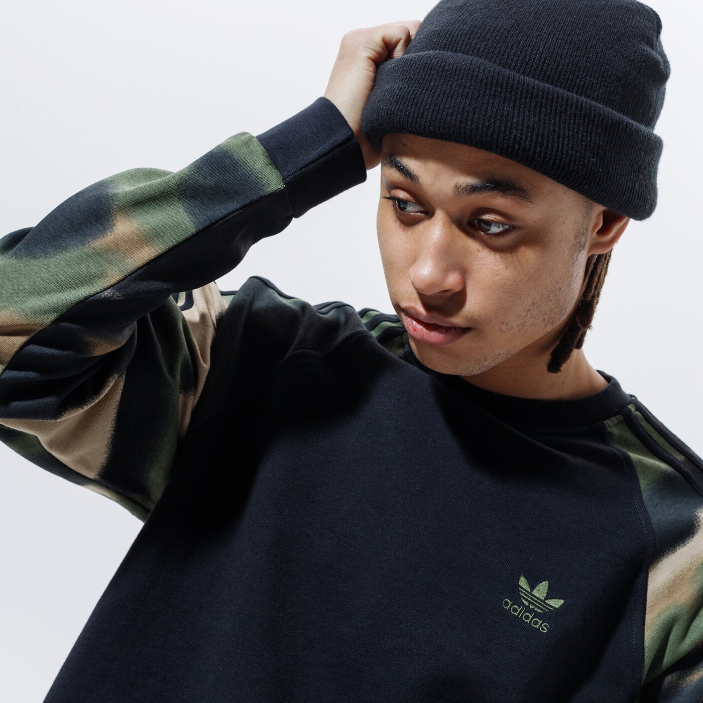 Мъжки суичър ADIDAS СУИТЧЪР CAMO CREW gn1858 цвят черен