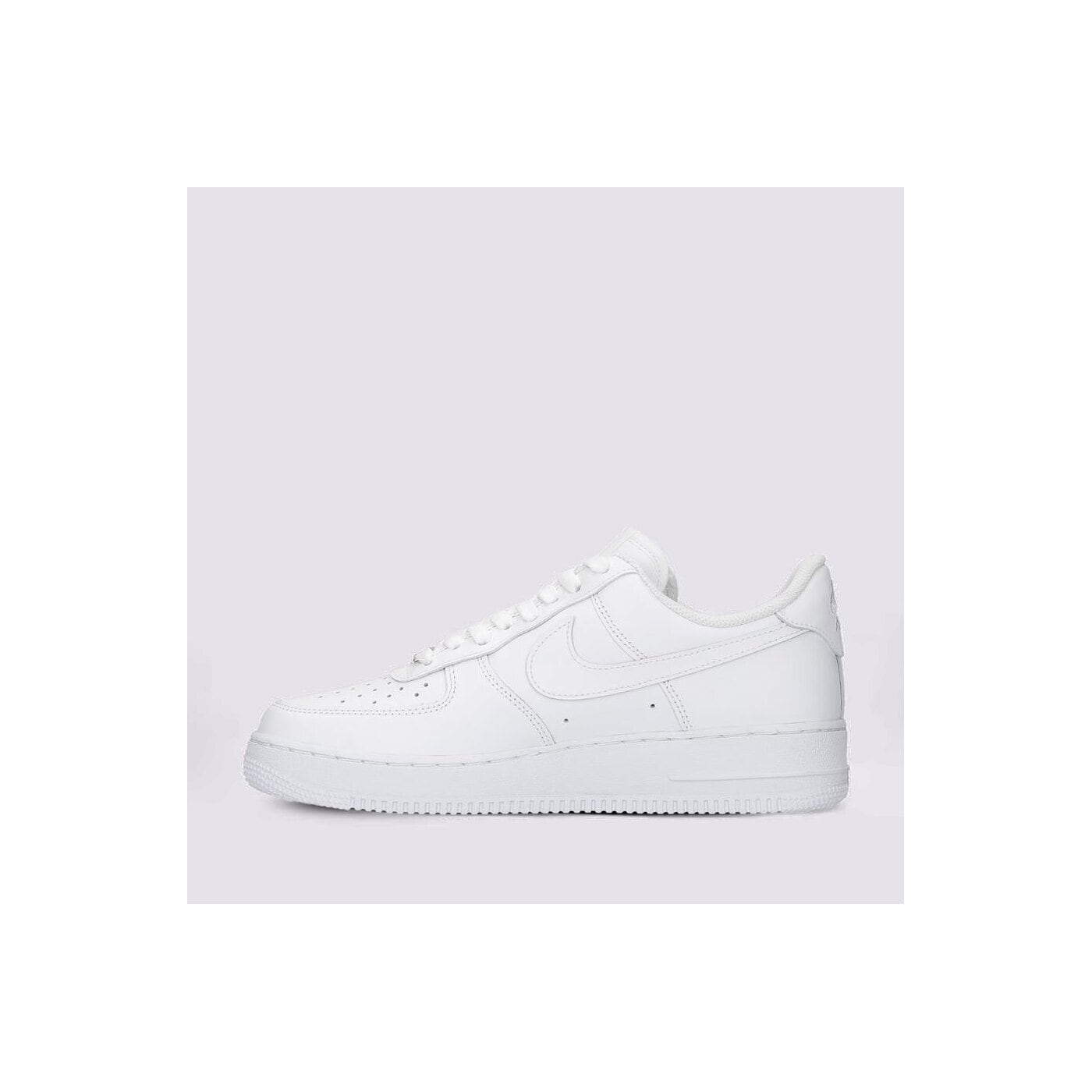 Мъжки маратонки NIKE AIR FORCE 1 '07 LE cw2288-111 цвят бял
