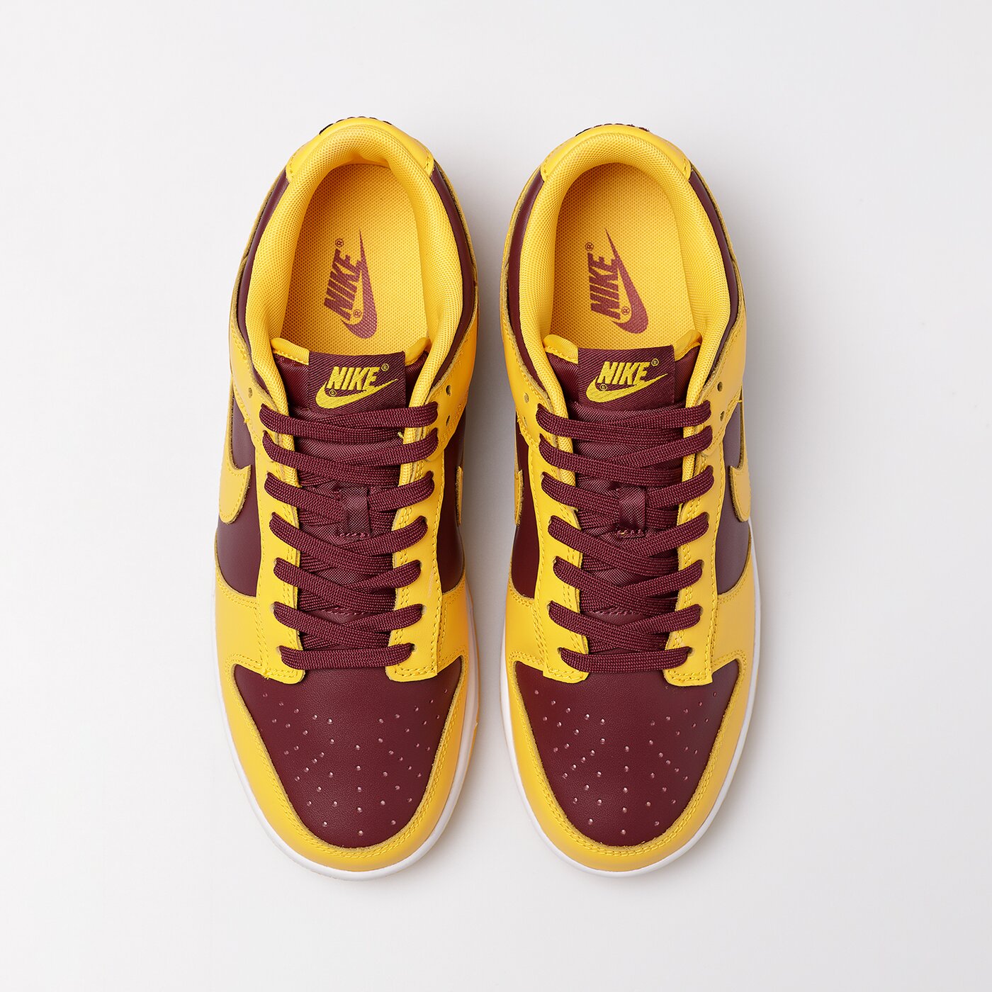 Мъжки маратонки NIKE DUNK LOW RETRO dd1391-702 цвят жълт