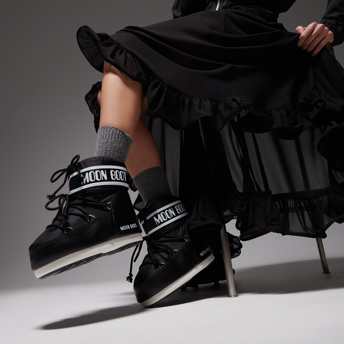 Дамски кежуал MOON BOOT ICON LOW NYLON  80d1409340n001 цвят черен