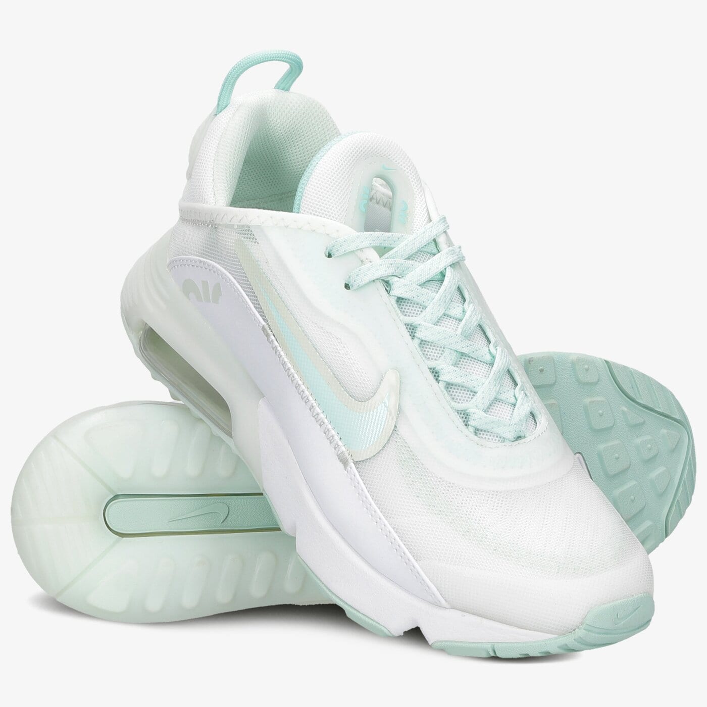 Дамски маратонки NIKE W AIR MAX 2090 dj3029-100 цвят бял