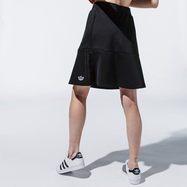 Дамски ADIDAS ПОЛА gn3144 цвят черен