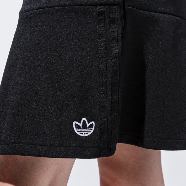 Дамски ADIDAS ПОЛА gn3144 цвят черен