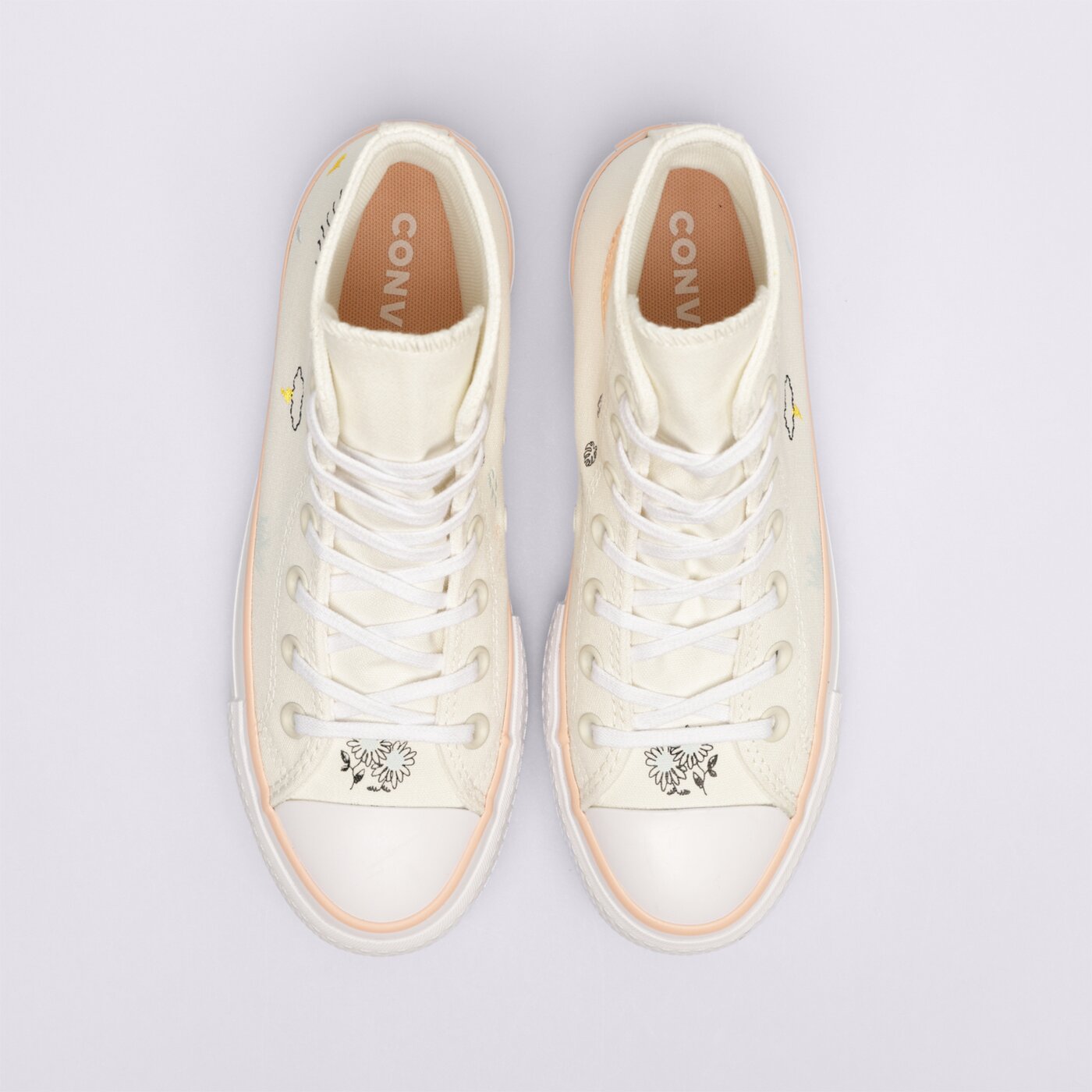 Дамски маратонки CONVERSE CHUCK TAYLOR ALL STAR LIFT a03516c цвят бял