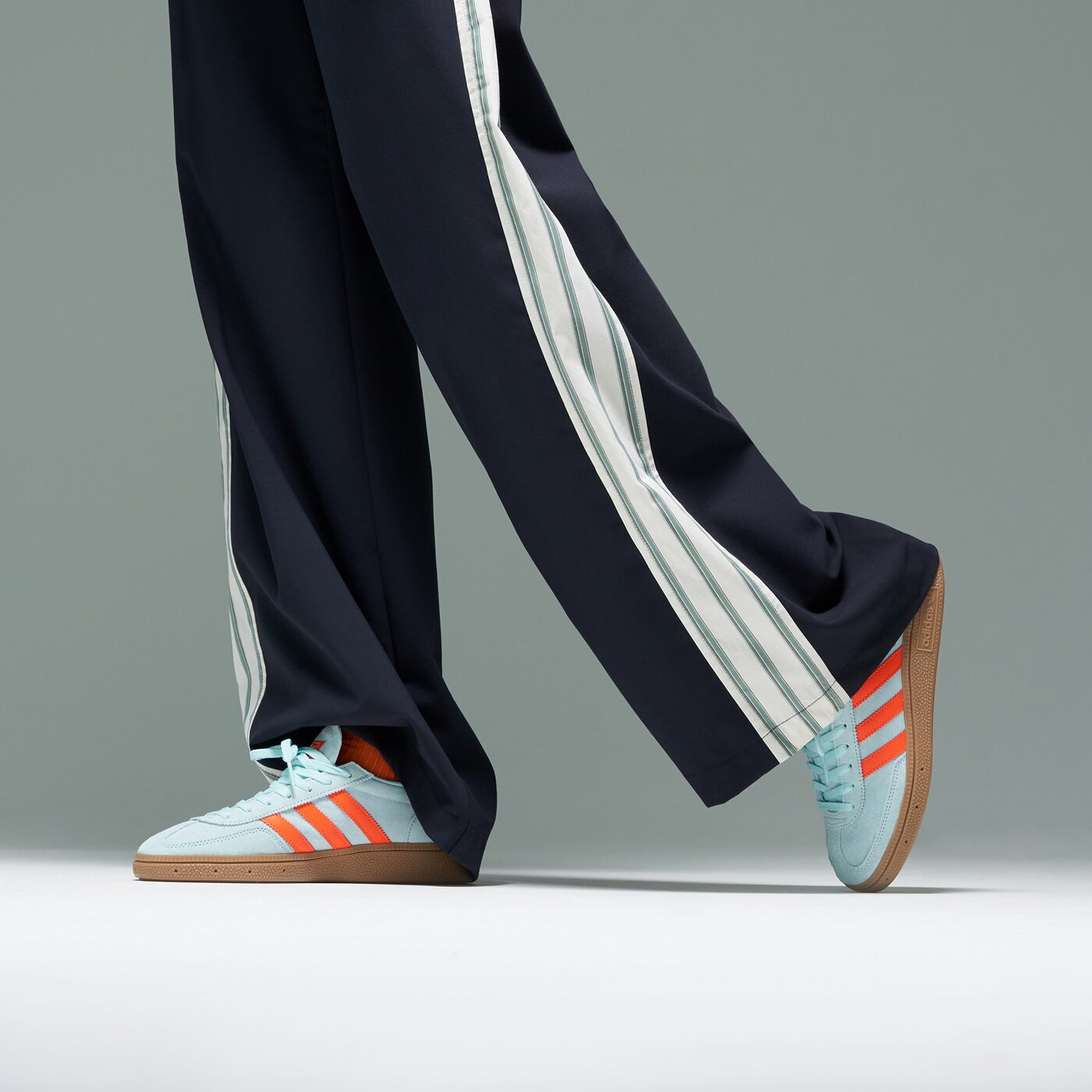 Дамски маратонки ADIDAS HANDBALL SPEZIAL W ih5374 цвят тюркоазен