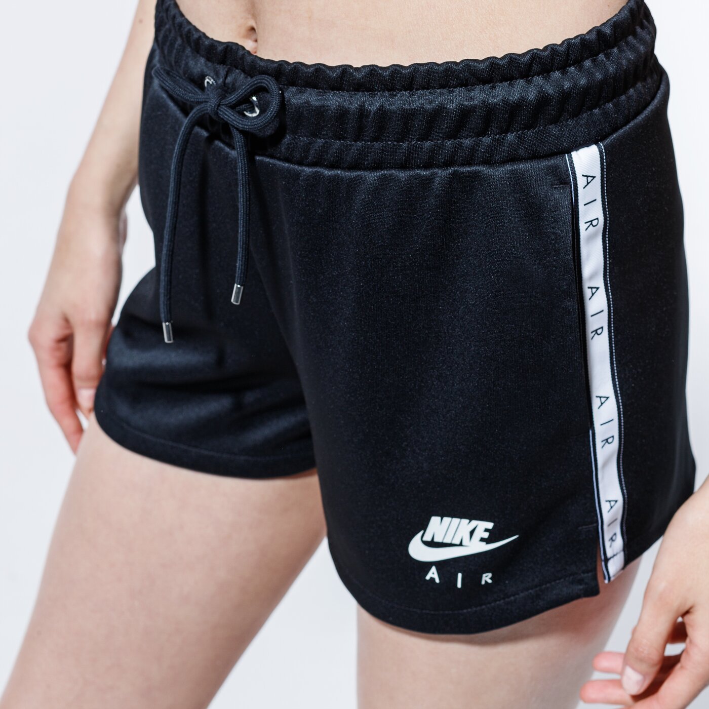 Дамски къси панталони NIKE ШОРТИ AIR cj3134-010 цвят черен