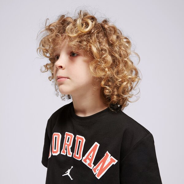 Детска тениска JORDAN ТЕНИСКА FLIGHT HERITAGE SS TEE BOY 95c903-023 цвят черен