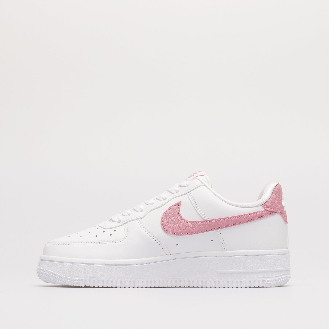 Дамски маратонки NIKE AIR FORCE 1 '07 dq7569101 цвят бял