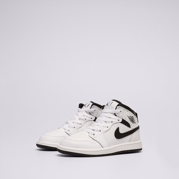 Детски маратонки JORDAN 1 MID  dq8424-132 цвят бял