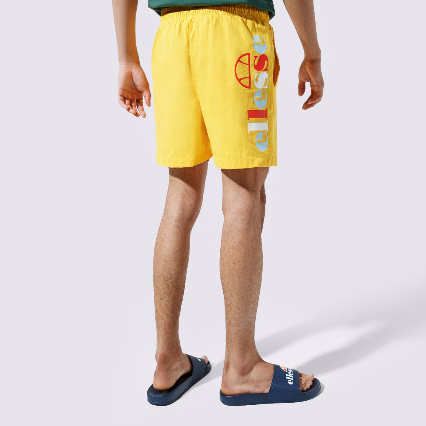 Мъжки къси панталони ELLESSE ШОРТИ HUGU she09977yellow цвят жълт