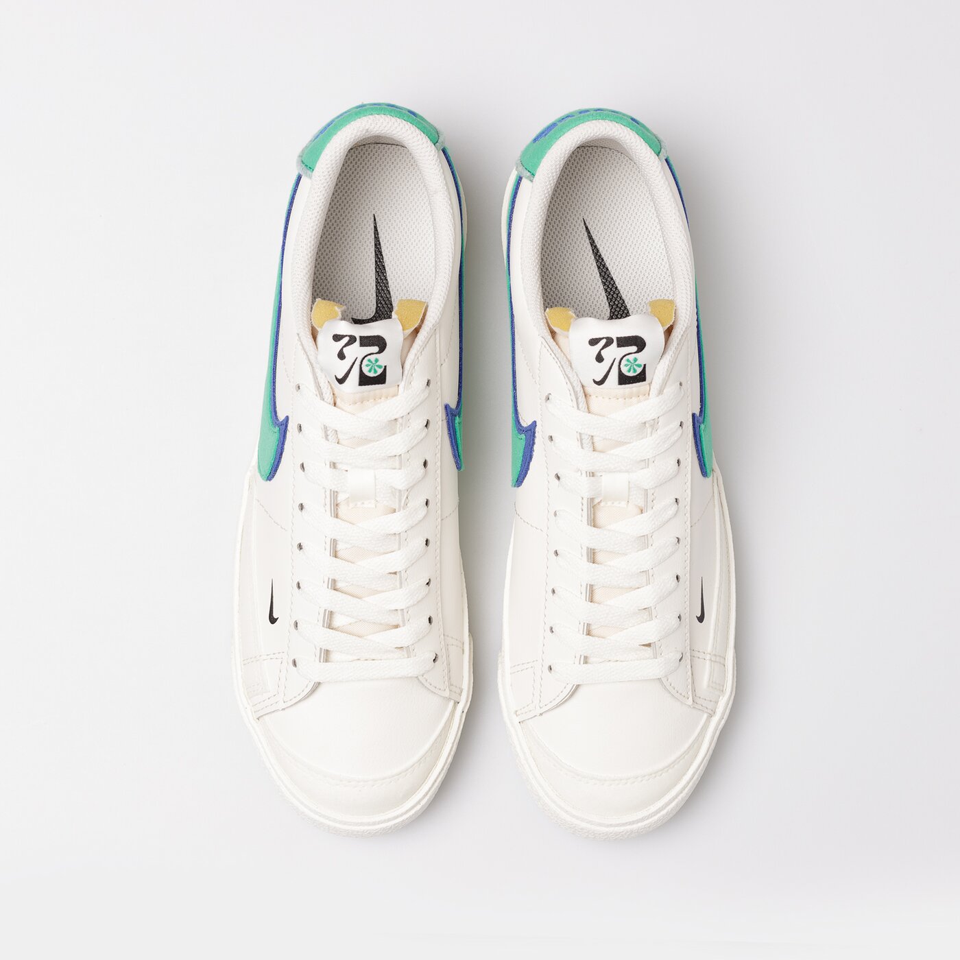 Мъжки маратонки NIKE BLAZER LOW '77 SE do9777-001 цвят бял