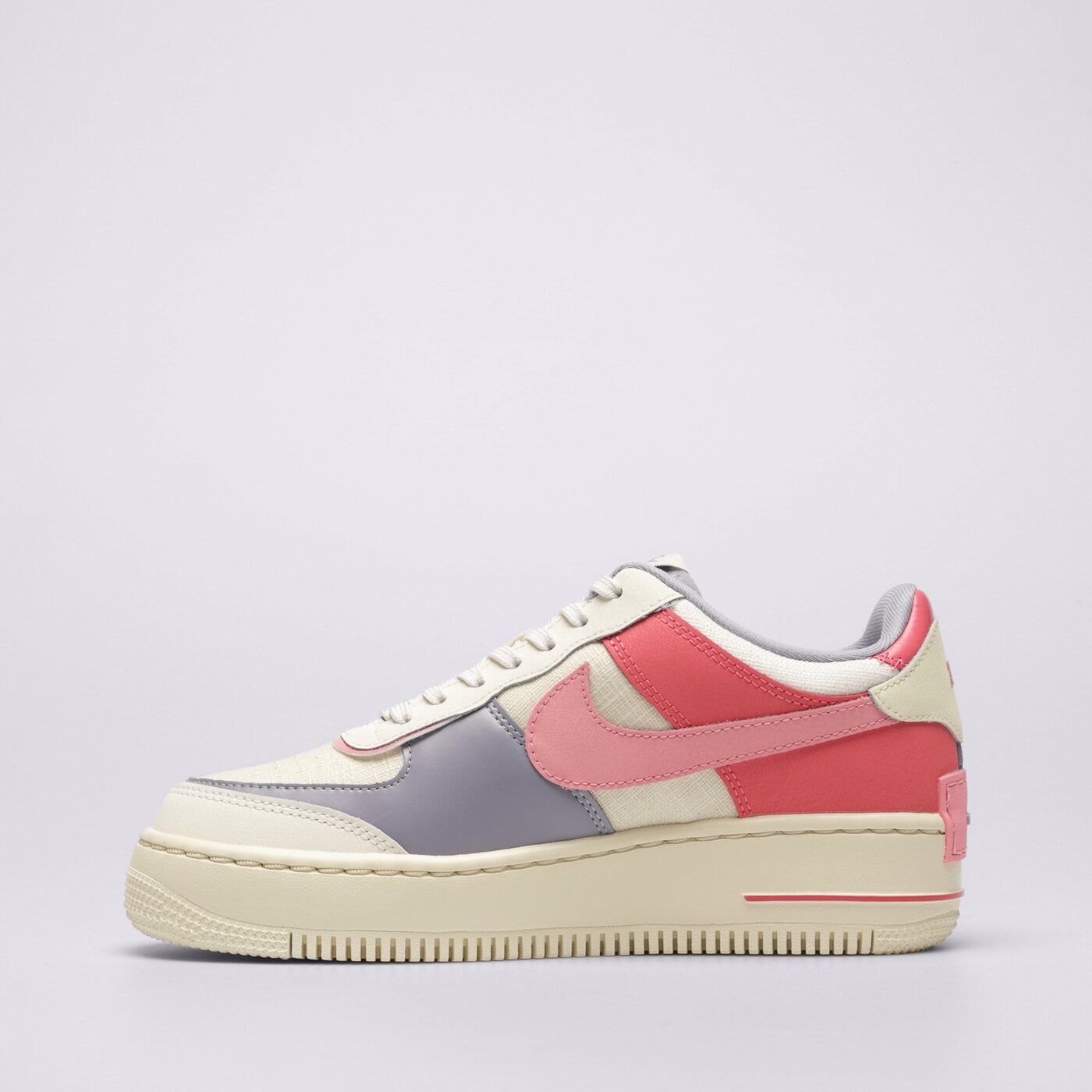 Дамски маратонки NIKE W AF1 SHADOW dv7449-101 цвят многоцветен