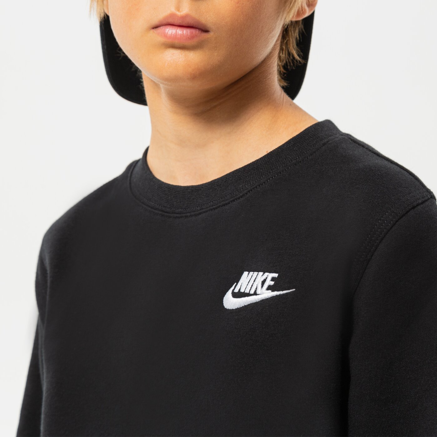 Детски суичър NIKE СУИТЧЪР B NSW CLUB CREW BB BOY dv1234-010 цвят черен
