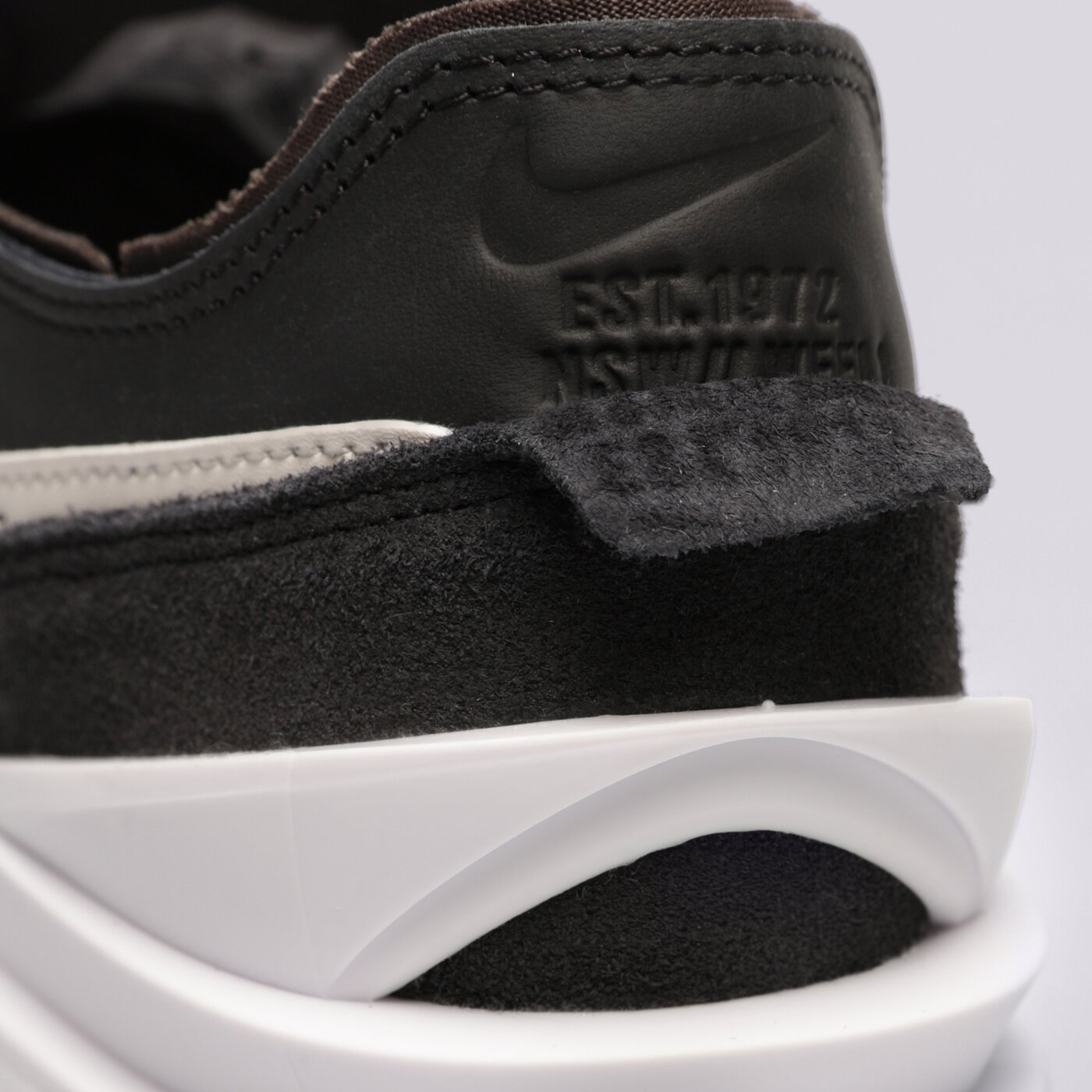 Мъжки маратонки NIKE WAFFLE ONE LEATHER dx9428-001 цвят черен