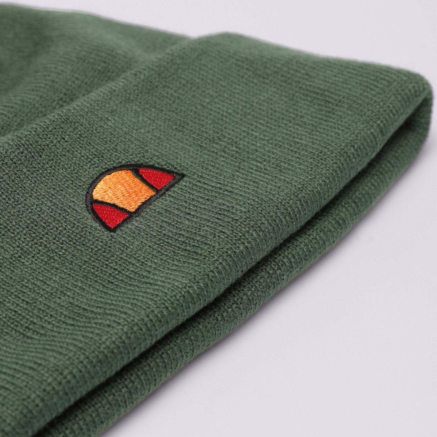 Дамска зимна шапка ELLESSE ШАПКА THAR BEANIE DGREEN sata2365502 цвят зелен