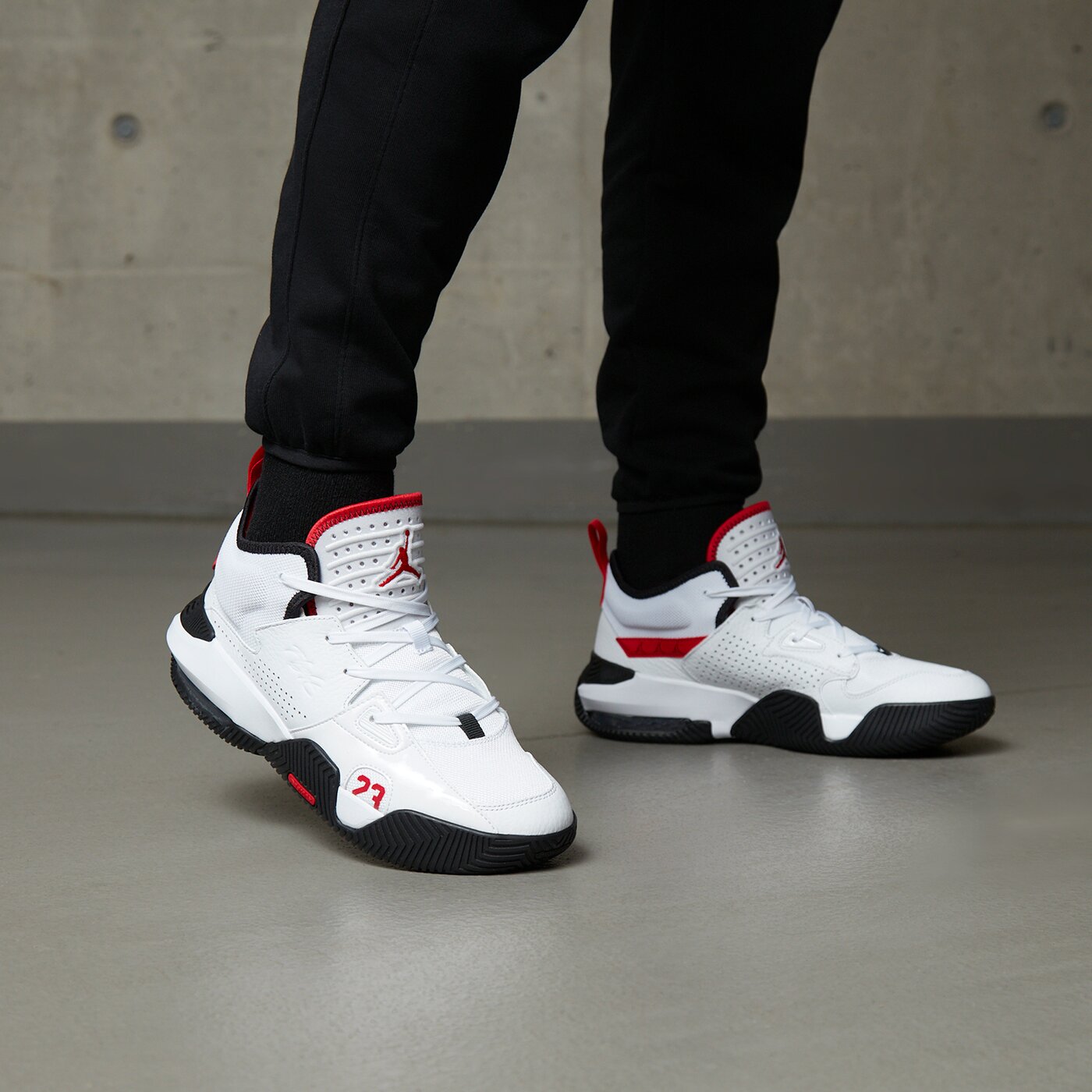 Мъжки маратонки JORDAN STAY LOYAL 2  dq8401-106 цвят бял