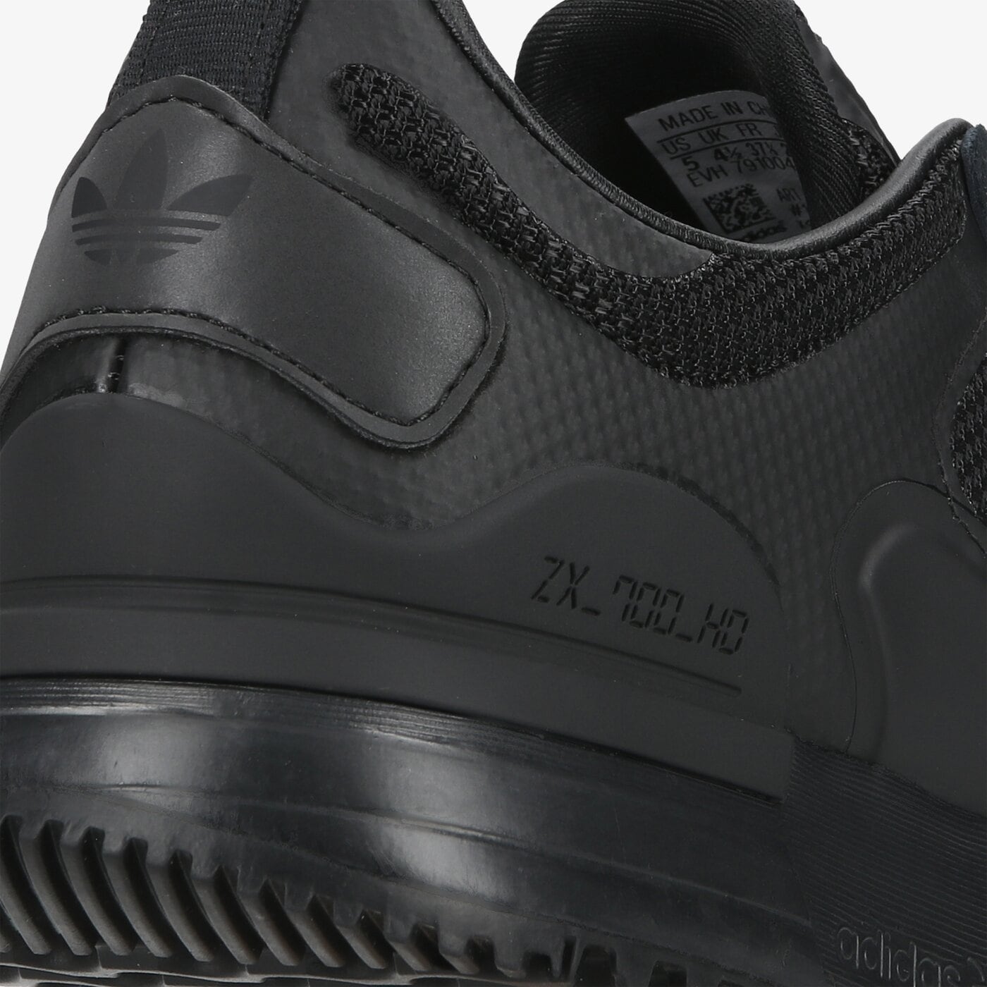 Дамски маратонки ADIDAS ZX 700 HD g55780 цвят черен