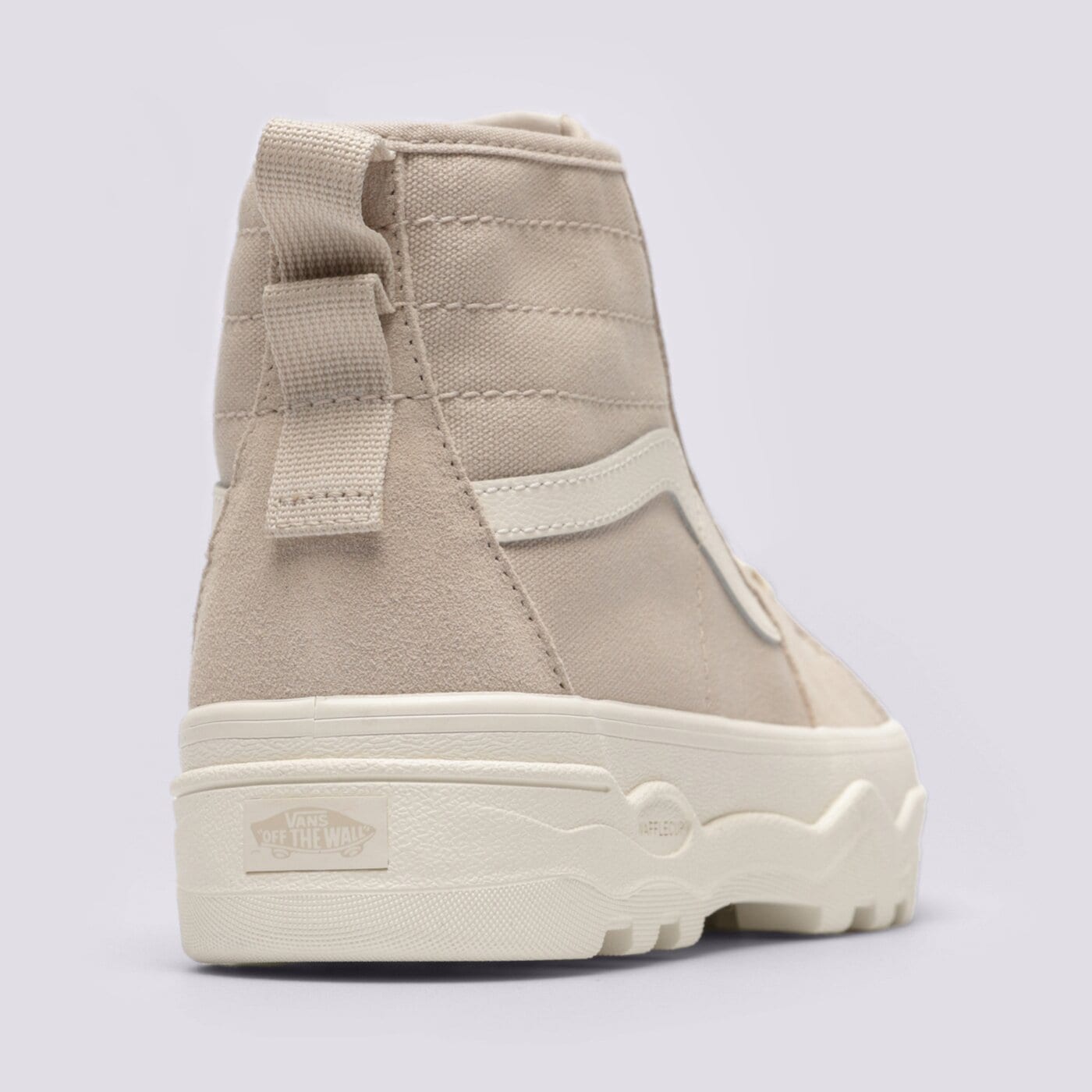 Дамски маратонки VANS UA SENTRY SK8-HI WC vn0a4bvwbll1 цвят бежов