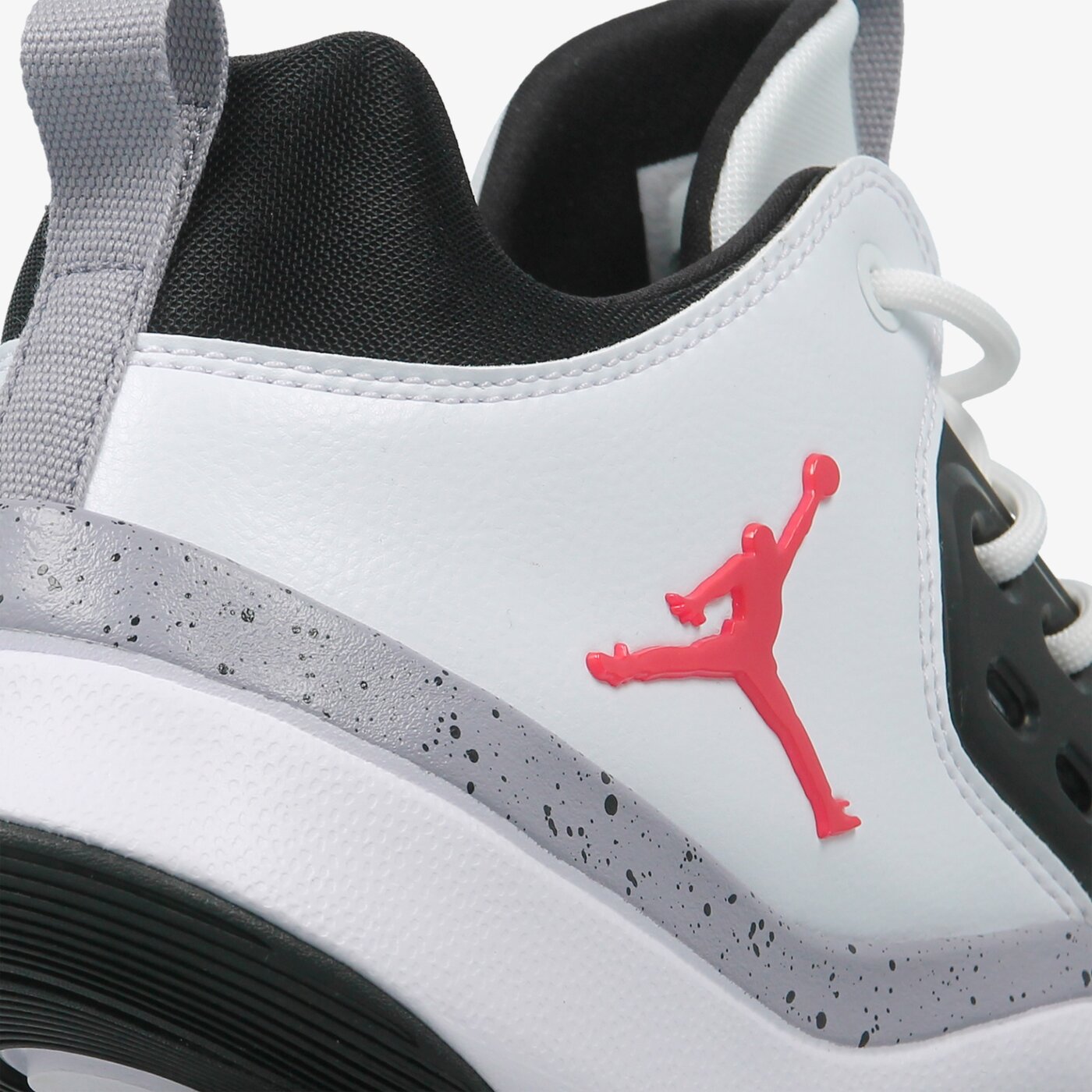 Мъжки маратонки JORDAN DNA ao1539-103 цвят бял