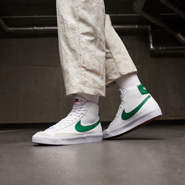 Детски маратонки NIKE BLAZER MID '77 da4086-115 цвят бял