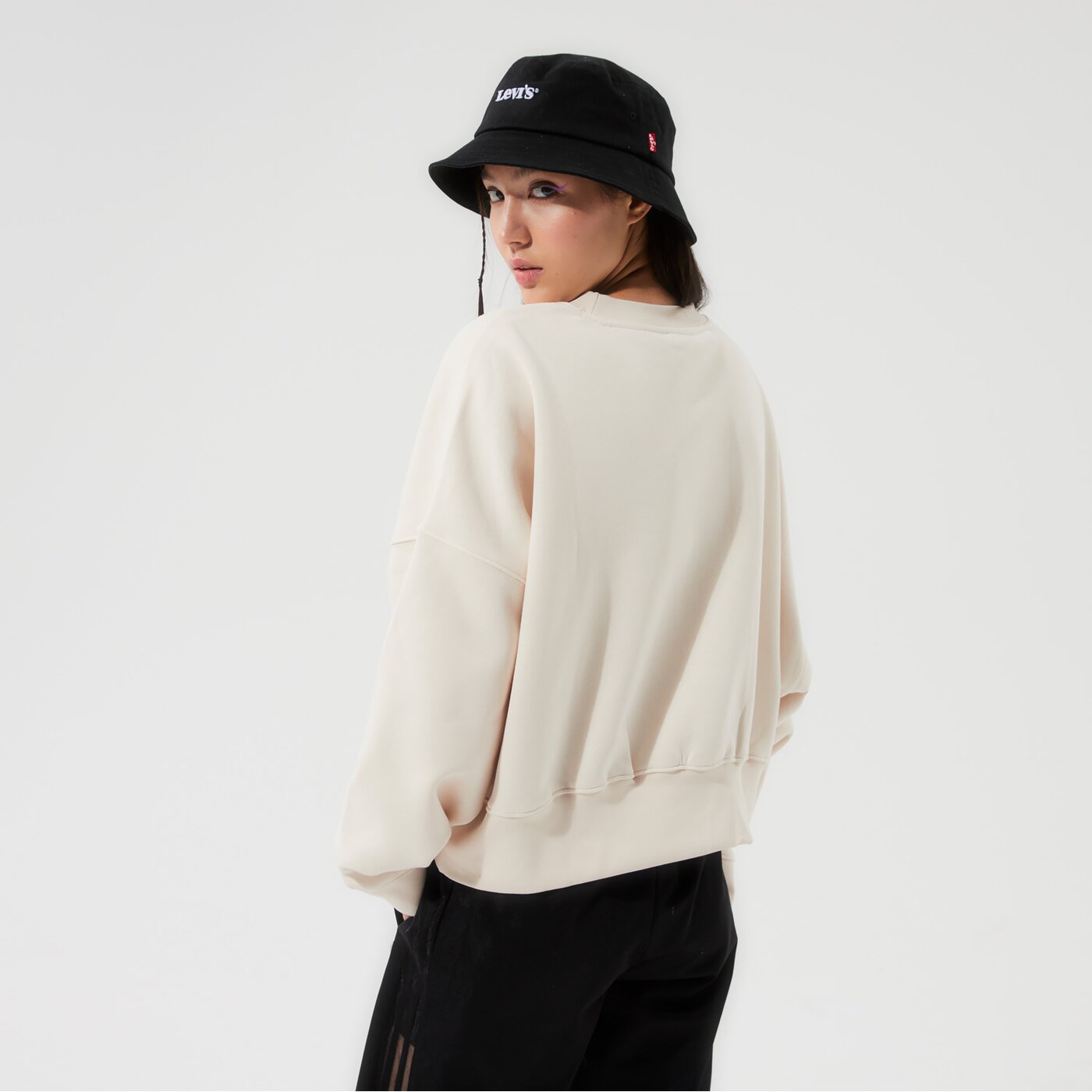 Дамски суичър ADIDAS СУИТЧЪР SWEATSHIRT h40022 цвят бежов