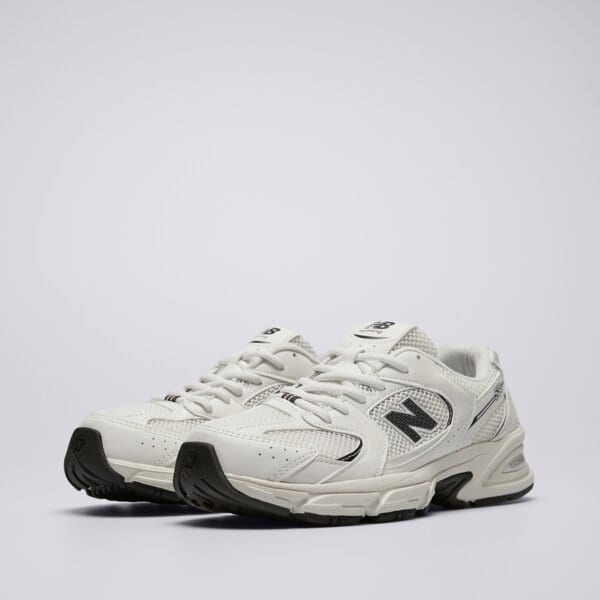 Детски маратонки NEW BALANCE 530  gr530cf цвят бял