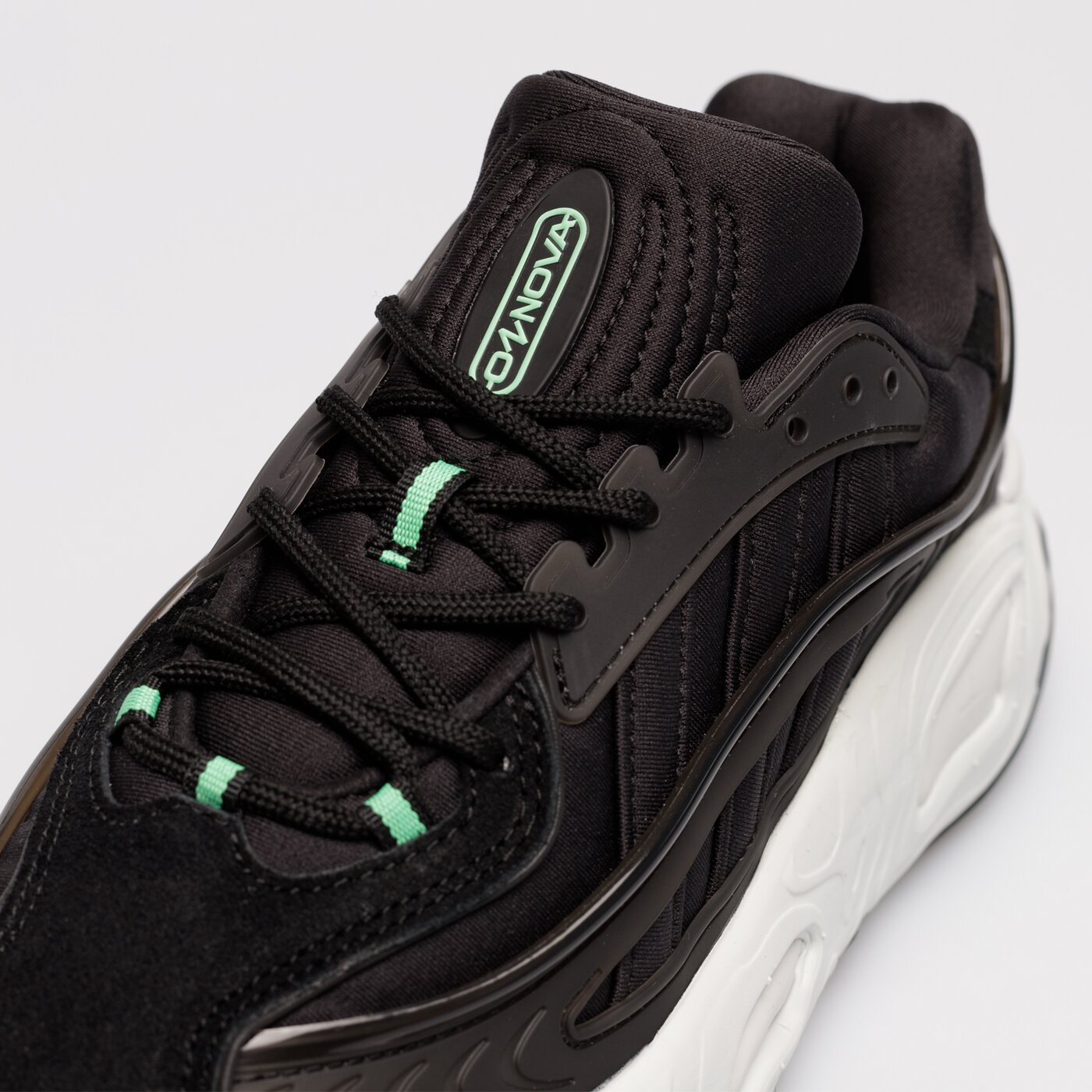 Дамски маратонки ADIDAS OZNOVA gy7048 цвят черен